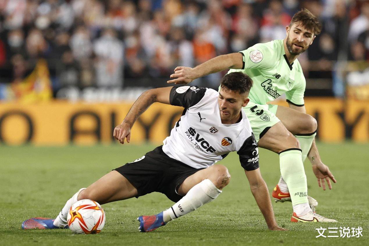 包含马赛训练开放日;清晨强势反弹引欢呼;西甲在即;阵容厚度经受考验的词条 包含马赛训练开放日;清晨强势反弹引欢呼;西甲在即;阵容厚度经受考验的词条